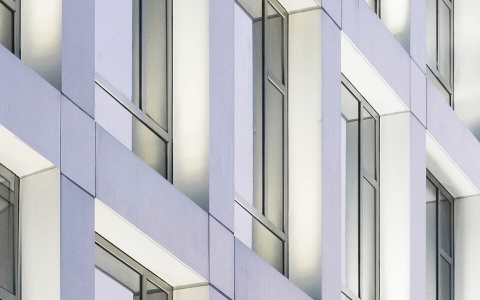 深圳金港大厦现代城市楼体亮化工程设计以及成功案例